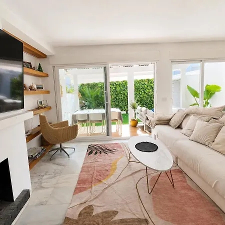 Σπίτι διακοπών Luxury Golden Mile Townhouse Saltwater Pools, Walk To The *