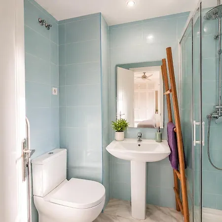 Σπίτι διακοπών Luxury Golden Mile Townhouse Saltwater Pools, Walk To The
