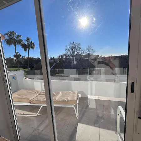 Luxury Golden Mile Townhouse Saltwater Pools, Walk To The Σπίτι διακοπών *